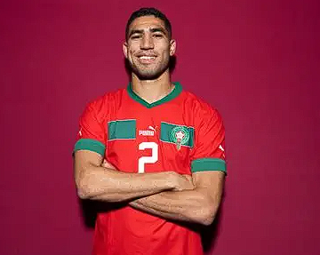 法職足聯(lián)嚴(yán)懲賽場違規(guī)：阿什拉夫停賽，<a href='/news/tag/956.html' style='color: blue;'>馬賽</a>南看臺受限